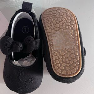 Baby girl new shoes